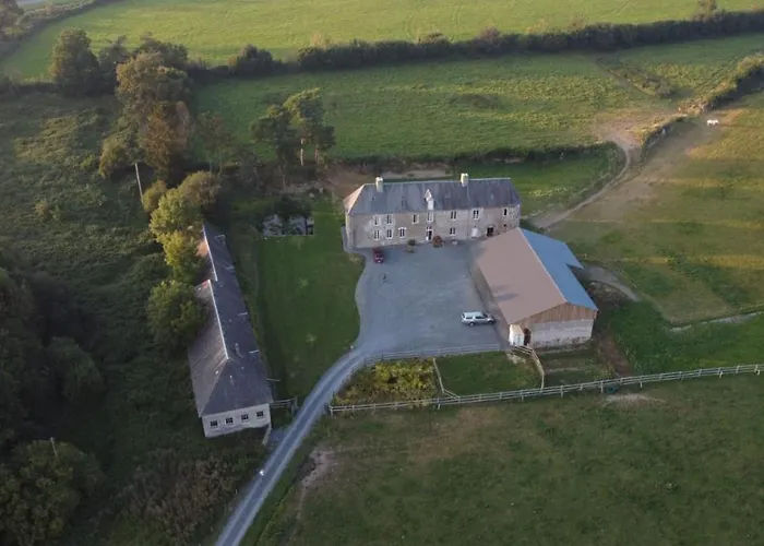 Bed & Breakfast Ancien Aux Moines Pierrefitte St Lo 4*