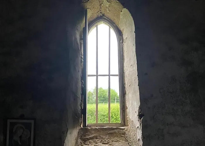 Ancien Aux Moines Pierrefitte St Lo Bed & Breakfast Saint-Lo